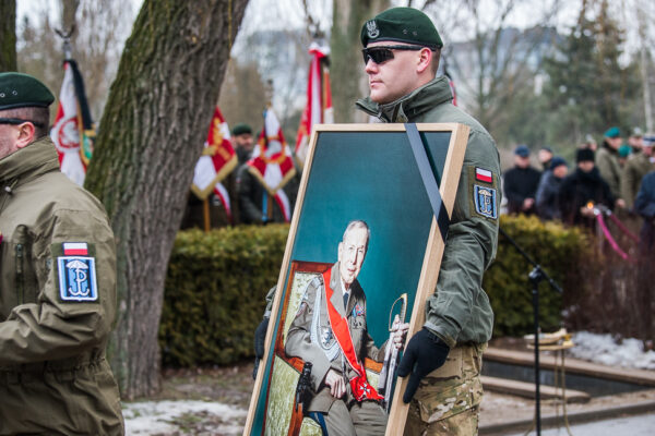 Państwowe uroczystości pogrzebowe gen. dyw. Janusza Brochwicz-Lewińskiego „Gryfa”