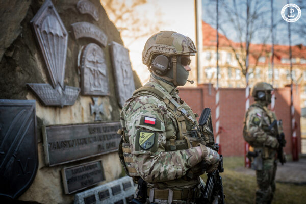 Jednostka Wojskowa Komandosów - Zespół Bojowy A - dziedziczą tradycje Batalionu Miotła