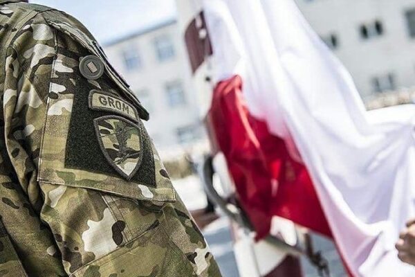 Posłanie Dowódcy KWS z okazji Dnia Flagi i Dnia 3 Maja 2021