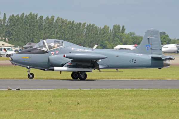 Lekki samolot bojowy BAC Strikemaster w barwach Sultan of Oman Air Force