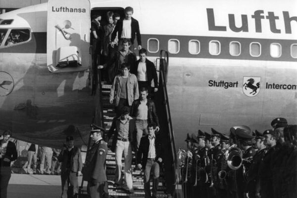 Mogadiszu 1977 — pięć dni porwania, siedem minut szturmu