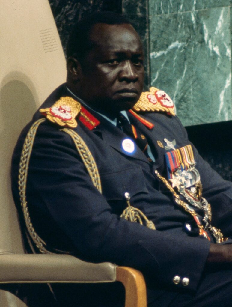 Idi Amin przed wystąpieniem na Zgromadzeniu Ogólnym ONZ, październik 1975. Fot. Bernard Gotfryd / Library of Congress, domena publiczna